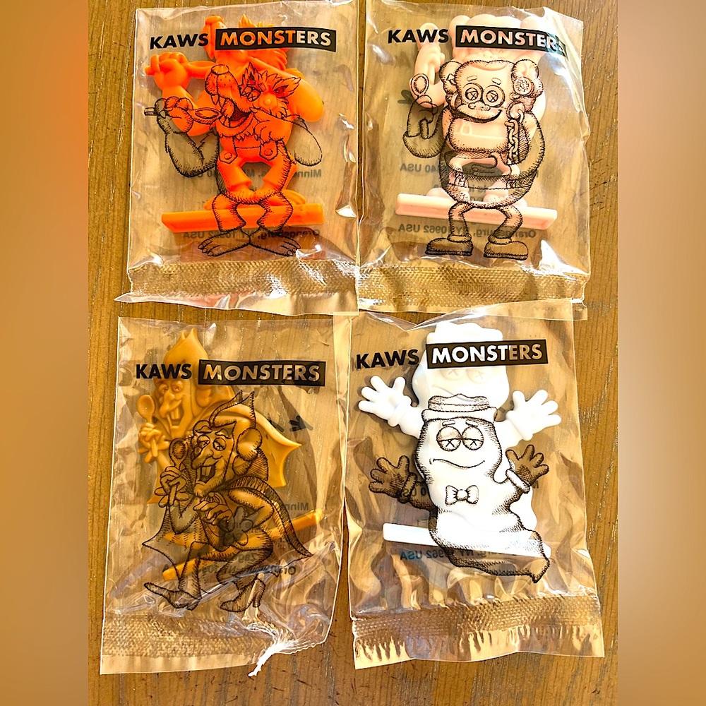 KAWS Figurines (Limited Edition- pack of four)